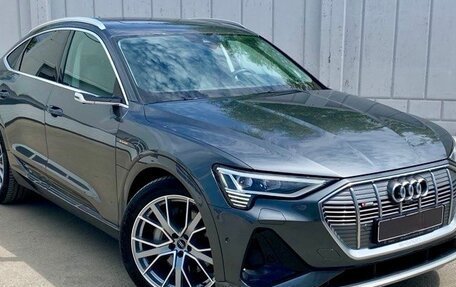 Audi e-tron I, 2020 год, 4 850 000 рублей, 2 фотография