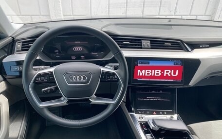 Audi e-tron I, 2020 год, 4 850 000 рублей, 15 фотография