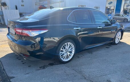 Toyota Camry, 2019 год, 2 900 000 рублей, 11 фотография