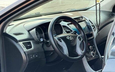 Hyundai Elantra V, 2015 год, 875 000 рублей, 19 фотография