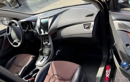 Hyundai Elantra V, 2011 год, 750 000 рублей, 5 фотография