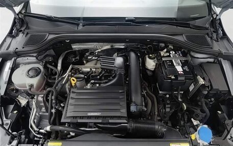 Volkswagen Golf VIII, 2022 год, 1 990 000 рублей, 14 фотография