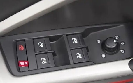 Audi Q3, 2021 год, 1 842 000 рублей, 19 фотография