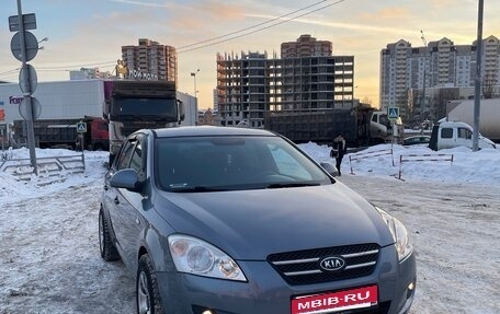KIA cee'd I рестайлинг, 2007 год, 555 000 рублей, 1 фотография