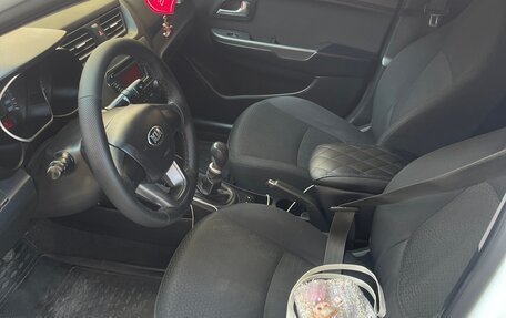 KIA Rio III рестайлинг, 2013 год, 460 000 рублей, 4 фотография