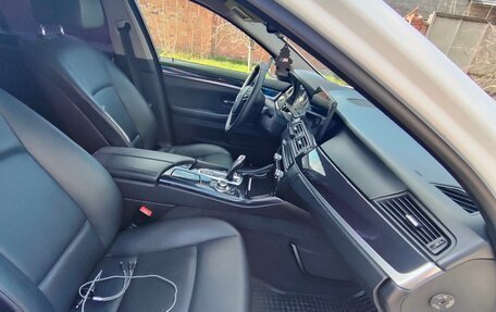 BMW 5 серия, 2012 год, 1 650 000 рублей, 13 фотография