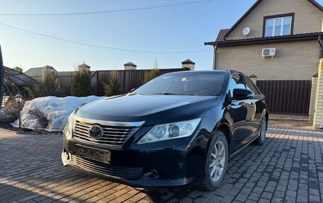 Toyota Camry, 2011 год, 1 700 000 рублей, 2 фотография