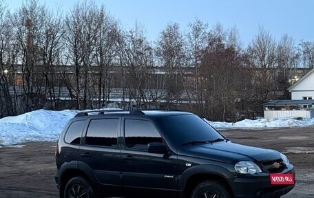 Chevrolet Niva I рестайлинг, 2018 год, 710 000 рублей, 6 фотография