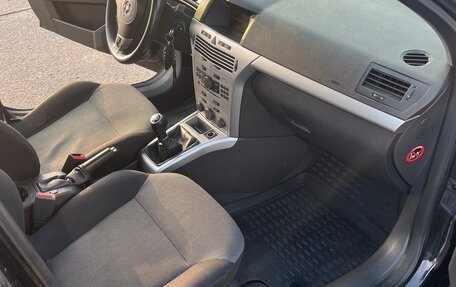 Opel Astra H, 2011 год, 650 000 рублей, 10 фотография