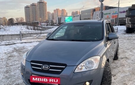 KIA cee'd I рестайлинг, 2007 год, 555 000 рублей, 3 фотография