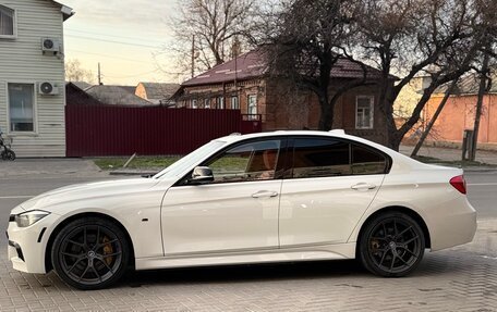 BMW 3 серия, 2017 год, 2 400 000 рублей, 6 фотография