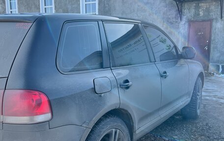 Volkswagen Touareg III, 2005 год, 750 000 рублей, 6 фотография