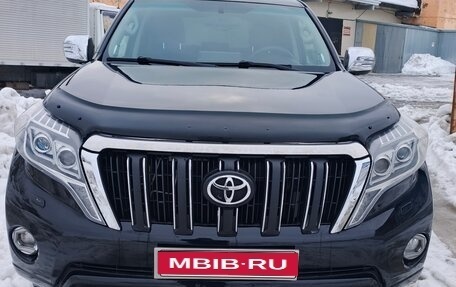 Toyota Land Cruiser Prado 150 рестайлинг 2, 2015 год, 3 285 000 рублей, 1 фотография