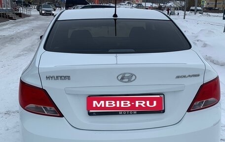 Hyundai Solaris II рестайлинг, 2015 год, 1 100 000 рублей, 3 фотография