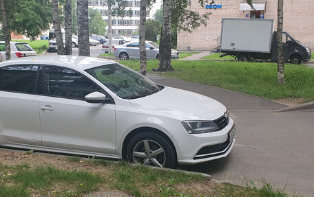 Volkswagen Jetta VI, 2015 год, 1 100 000 рублей, 7 фотография