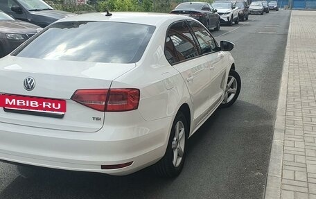 Volkswagen Jetta VI, 2015 год, 1 100 000 рублей, 3 фотография