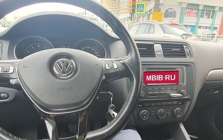 Volkswagen Jetta VI, 2015 год, 1 100 000 рублей, 11 фотография