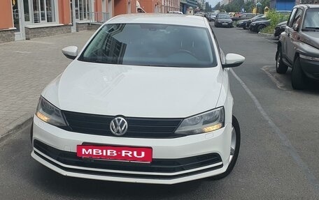 Volkswagen Jetta VI, 2015 год, 1 100 000 рублей, 2 фотография