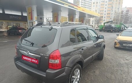 Hyundai Tucson III, 2006 год, 850 000 рублей, 8 фотография