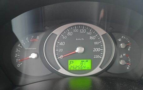 Hyundai Tucson III, 2006 год, 850 000 рублей, 27 фотография