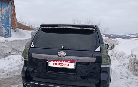 Toyota Land Cruiser Prado 150 рестайлинг 2, 2015 год, 3 285 000 рублей, 4 фотография