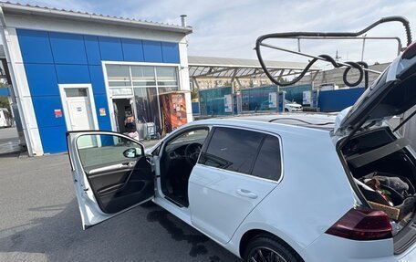 Volkswagen Golf VII, 2013 год, 1 300 000 рублей, 2 фотография