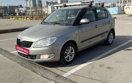 Skoda Fabia II, 2011 год, 495 000 рублей, 3 фотография