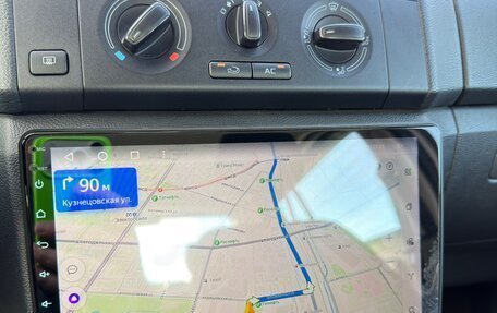 Skoda Fabia II, 2011 год, 495 000 рублей, 17 фотография