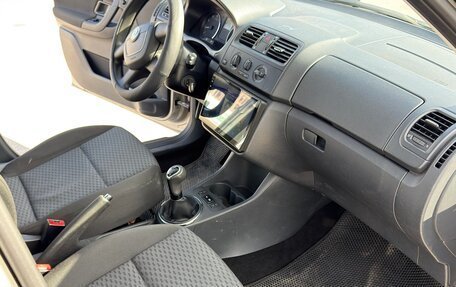 Skoda Fabia II, 2011 год, 495 000 рублей, 20 фотография