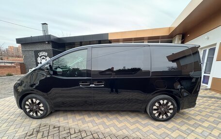 Hyundai Staria, 2022 год, 4 800 000 рублей, 7 фотография