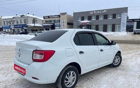 Renault Logan II, 2018 год, 965 000 рублей, 3 фотография