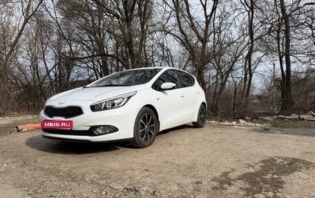 KIA cee'd III, 2013 год, 1 350 000 рублей, 1 фотография