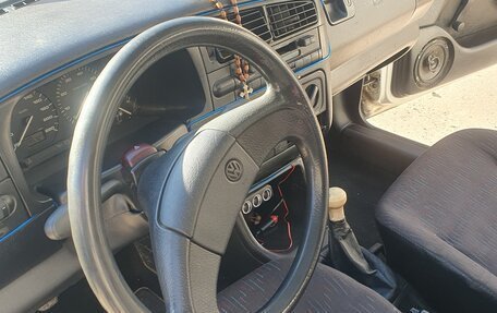 Volkswagen Golf III, 1994 год, 150 000 рублей, 5 фотография