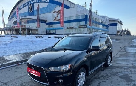 Mitsubishi Outlander III рестайлинг 3, 2010 год, 1 120 000 рублей, 3 фотография