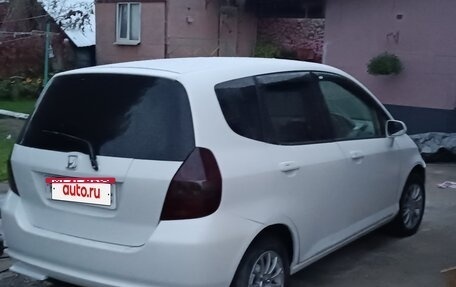 Honda Fit III, 2002 год, 450 000 рублей, 15 фотография