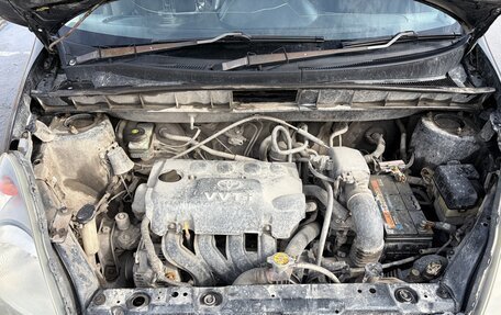 Toyota FunCargo, 2001 год, 410 000 рублей, 25 фотография