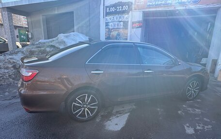 Toyota Camry, 2017 год, 2 550 000 рублей, 6 фотография