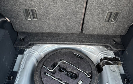 Toyota Ractis I, 2008 год, 650 000 рублей, 20 фотография