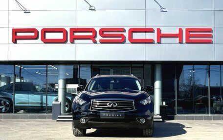 Infiniti QX70, 2017 год, 3 260 000 рублей, 5 фотография