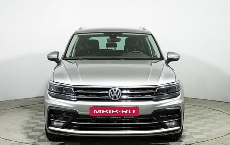 Volkswagen Tiguan II, 2019 год, 3 299 777 рублей, 2 фотография