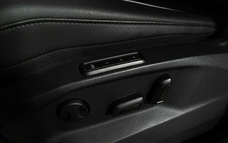 Volkswagen Tiguan II, 2019 год, 3 299 777 рублей, 17 фотография