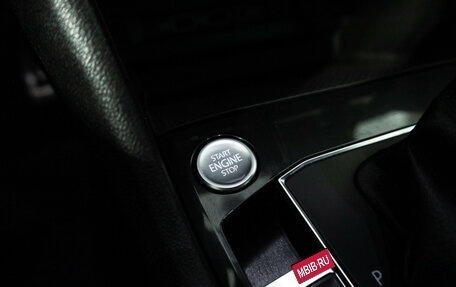 Volkswagen Tiguan II, 2019 год, 3 299 777 рублей, 18 фотография