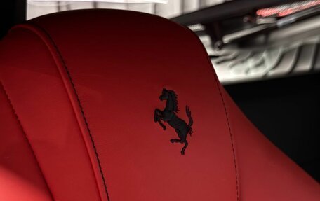 Ferrari F8, 2021 год, 25 440 000 рублей, 17 фотография