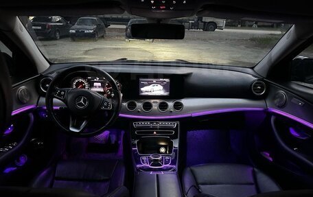 Mercedes-Benz E-Класс, 2016 год, 2 190 000 рублей, 1 фотография