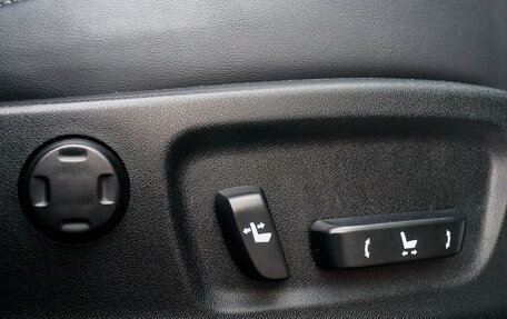 Lexus RX IV рестайлинг, 2015 год, 3 750 000 рублей, 27 фотография