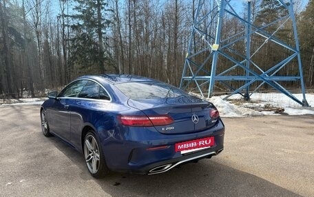 Mercedes-Benz E-Класс, 2019 год, 3 500 000 рублей, 2 фотография