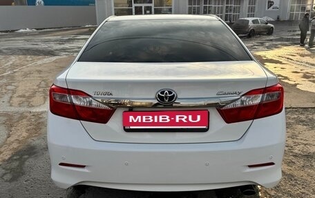 Toyota Camry, 2012 год, 1 630 000 рублей, 4 фотография