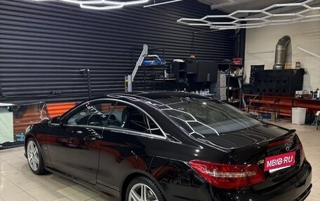 Mercedes-Benz E-Класс, 2012 год, 2 750 000 рублей, 12 фотография