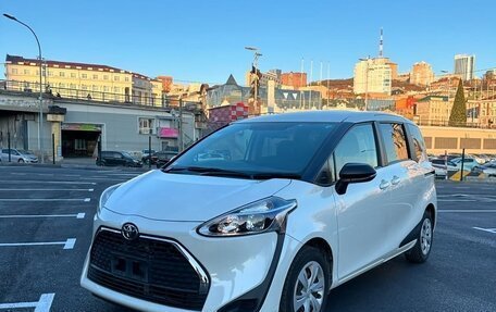 Toyota Sienta II, 2021 год, 1 455 000 рублей, 3 фотография