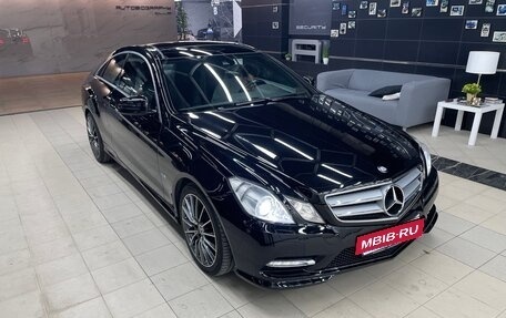 Mercedes-Benz E-Класс, 2012 год, 2 750 000 рублей, 29 фотография